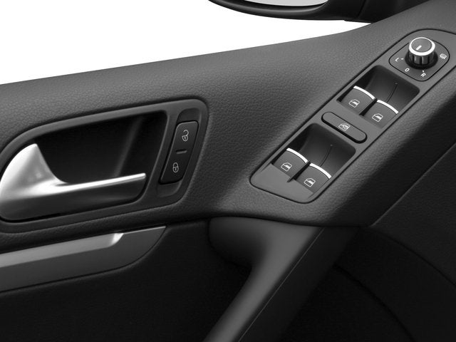 2016 Volkswagen Tiguan R-Line