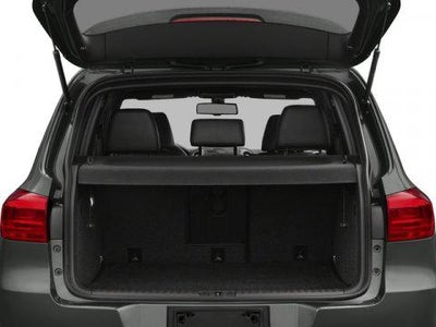 2016 Volkswagen Tiguan R-Line