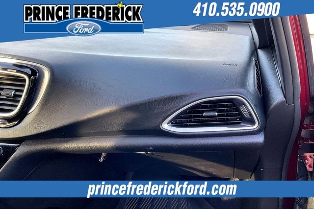 2020 Chrysler Pacifica Hybrid Touring L